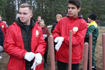 В рамках СКП-КПСС в Беларуси стартовала Международная акция «Сад Победы – Сад Жизни»