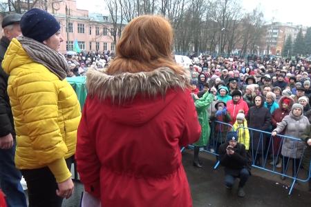 В г.Карабаново Владимирской области прошел массовый митинг против завоза московского мусора