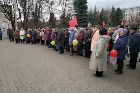В Новомосковске Тульской области власть преследует организатора ноябрьского митинга