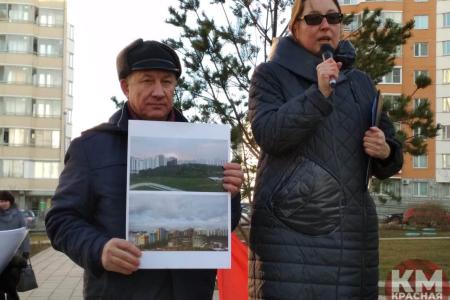 «Лучше сегодня быть активным, чем завтра радиоактивным». В Москве усиливается протестная активность