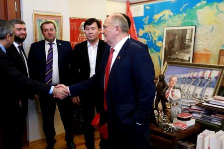 Г.А. Зюганов принял участие в работе II Международной конференции парламентариев из стран СНГ и представителей СКП-КПСС