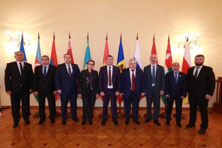 Г.А. Зюганов принял участие в работе II Международной конференции парламентариев из стран СНГ и представителей СКП-КПСС