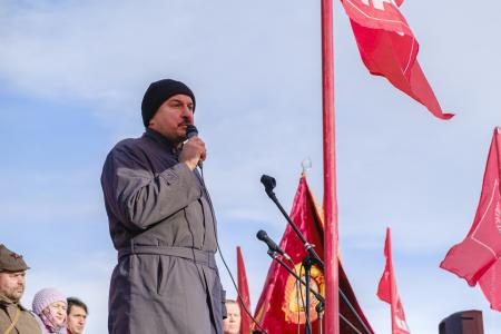 Красноярские коммунисты ярко отметили 102-ю годовщину Великого Октября
