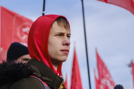 Красноярские коммунисты ярко отметили 102-ю годовщину Великого Октября