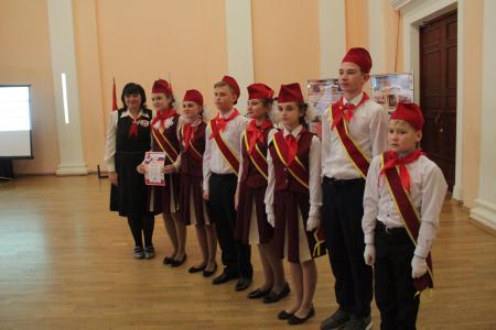 В Орле состоялся конкурс Знамённых групп и барабанщиков