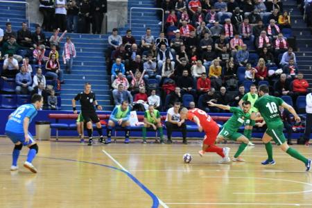 Лига чемпионов: четвертая подряд победа МФК КПРФ!