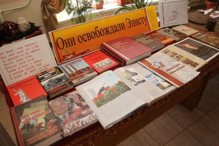 Первый секретарь Калмыцкого рескома КПРФ Николай Нуров принял участие в заседании Совета старейшин