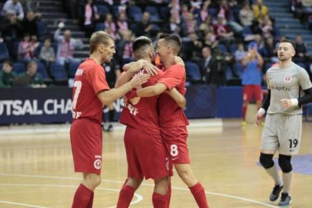 Поздравляем ребят с победной игрой!