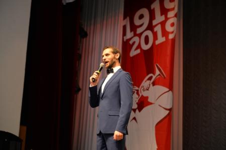 В Новосибирске прошел гала-концерт конкурса-фестиваля «Беспокойные сердца»