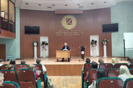 Депутат Госдумы Сергей Пантелеев встретился со студентами и преподавателями Санкт-Петербургского университета технологий управления и экономики
