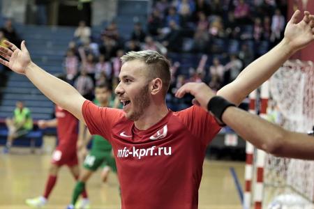 Поздравляем ребят с победной игрой!