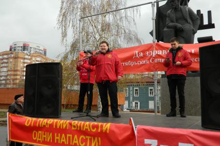 Праздничные мероприятия в честь годовщины Великого Октября прошли в Самарской области