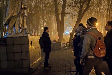 В Белгороде возложили цветы к памятнику К.Марксу и Ф.Энгельсу