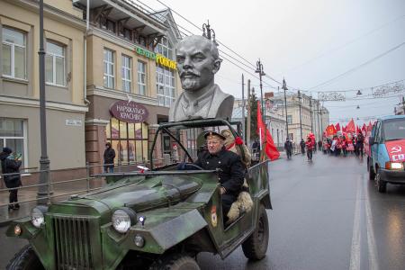 Томская область. «Россия для народа, долой власть олигархов!»