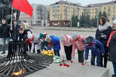 Комсомольцы Брянщины провели Вахту памяти