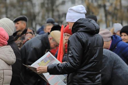 В городе Волгореченск Костромской области прошла акция в защиту врачей