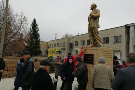 В Приволжском районе Самарской области открыт памятник В.И. Ленину
