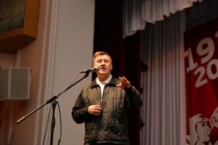 В Новосибирске прошел гала-концерт конкурса-фестиваля «Беспокойные сердца»