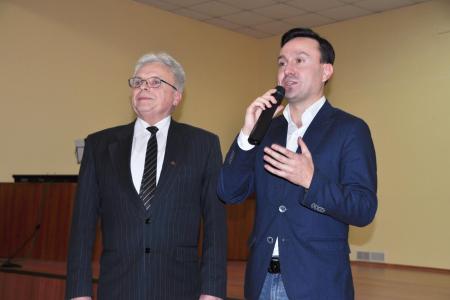 Праздничный концерт КПРФ во Владимире