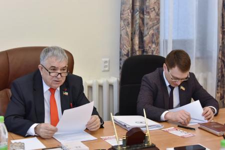 Татарстан. Фракция КПРФ провела завершающее заседание в уходящем году