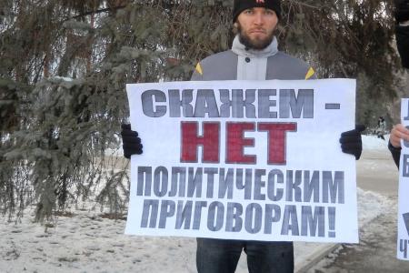 Саратовские коммунисты выступили против политической травли Павла Грудинина и Сергея Левченко