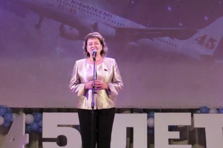 Ольга Алимова приняла участия в юбилейном празднике школы №21 города Энгельса
