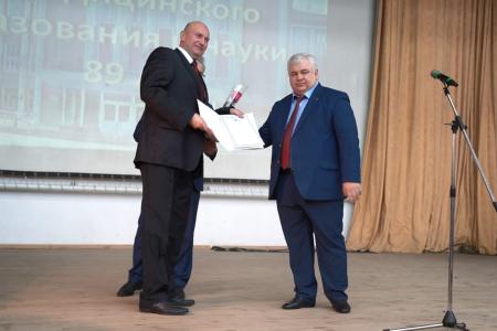 Делегация КПРФ во главе с К.К. Тайсаевым в преддверии Нового года посетила Донецкую и Луганскую республики