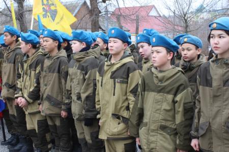 Первый секретарь рескома КПРФ Николай Нуров принял участие в торжественных мероприятиях, посвященных 30-летию поискового движения Калмыкии