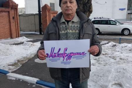 В Красноярском крае продолжаются акции в поддержку Павла Грудинина и Сергея Левченко