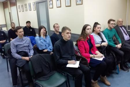 Депутат Тюменской областной Думы Т.Н. Казанцева встретилась со студентами вузов города Тюмени, участниками проекта «Политическая кухня»