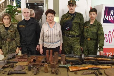 В Тюмени КПРФ приняла участие в торжествах по случаю 50-летия клуба имени Кижеватова