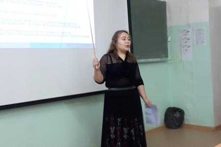 Депутаты фракции КПРФ в Собрании депутатов Ненецкого автономного округа провели парламентский урок в Ненецком профессиональном училище