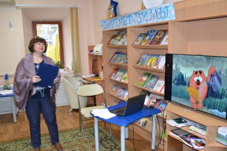 Рязанские коммунисты пришли в гости к особенным детям