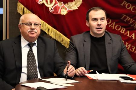 Юрий Афонин провел видеоконференцию с партийным активом ЦФО