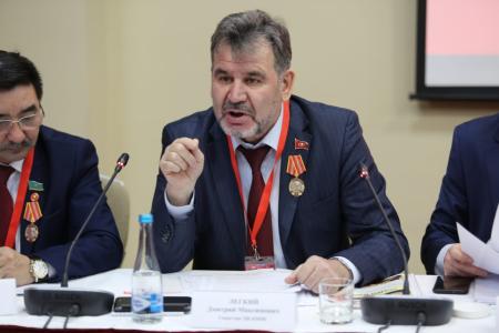 Казбек Тайсаев в Астане принимает участие в семинаре-совещании Коммунистических партий стран Азии 