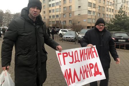 О том, как Павел Грудинин встречи проводил