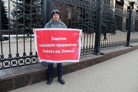 Челябинцы ежедневно выходят на пикеты в защиту Грудинина, Левченко и Коновалова