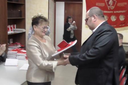 Саратов. Сталинский прием в КПРФ