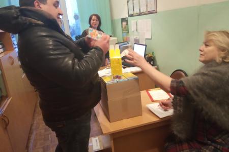 Забайкальский край. Депутаты-коммунисты закупили новогодние подарки для школьников