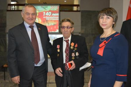 В столице Забайкалья коммунисты отметили 140-летие Иосифа Сталина