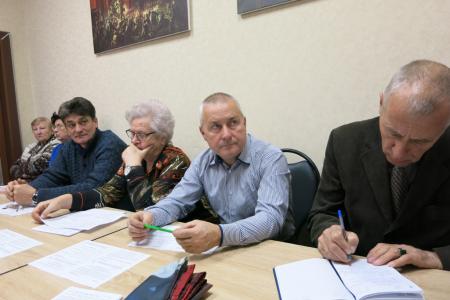 Тамбовские коммунисты на своем заседании отчитались по вопросу роста партийных рядов
