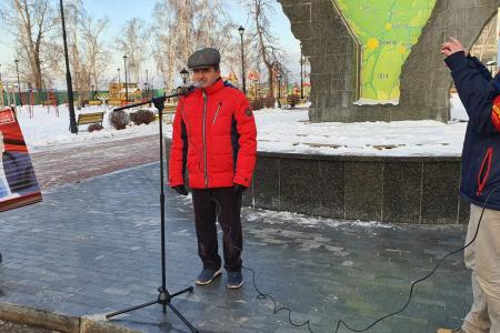 “На стороне тех, кто борется за правду и справедливость”. В Тюмени прошли протестные акции в защиту руководителей-коммунистов