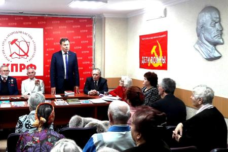 Курганская область. Н.В. Арефьев провел встречи с партийным активом и «детьми войны»