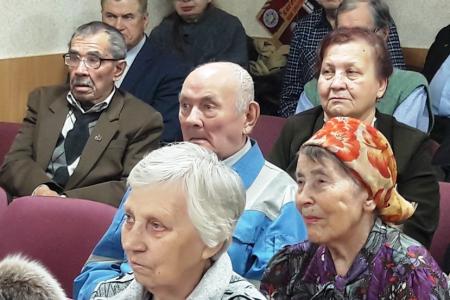 Курганская область. Н.В. Арефьев провел встречи с партийным активом и «детьми войны»