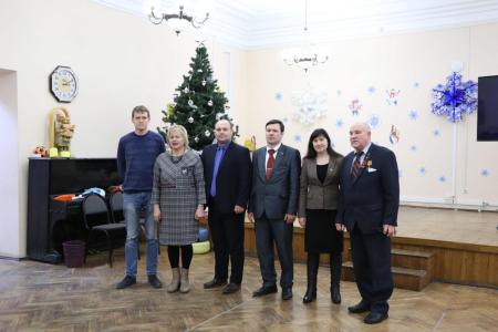 Новогодний праздник для пионеров в Рязани