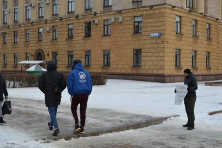 В Пензе прошли пикеты в защиту Павла Грудинина и Сергея Левченко