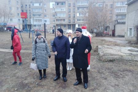 В Рязани депутаты-коммунисты помогли организовать детские праздники