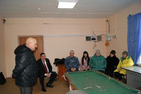 Депутаты фракции КПРФ Волгоградской облдумы выступили с отчетом перед жителями Светлоярского района