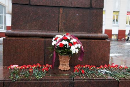 Ивановские коммунисты почтили память Владимира Ильича Ленина