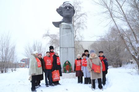 В Омске почтили память Валериана Куйбышева